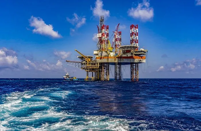 Dầu Mỏ - Thế kỷ 19: khoan giếng và thương mại hóa