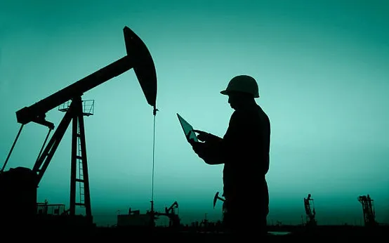 Dầu Mỏ - Hóa dầu và chuỗi giá trị vật liệu