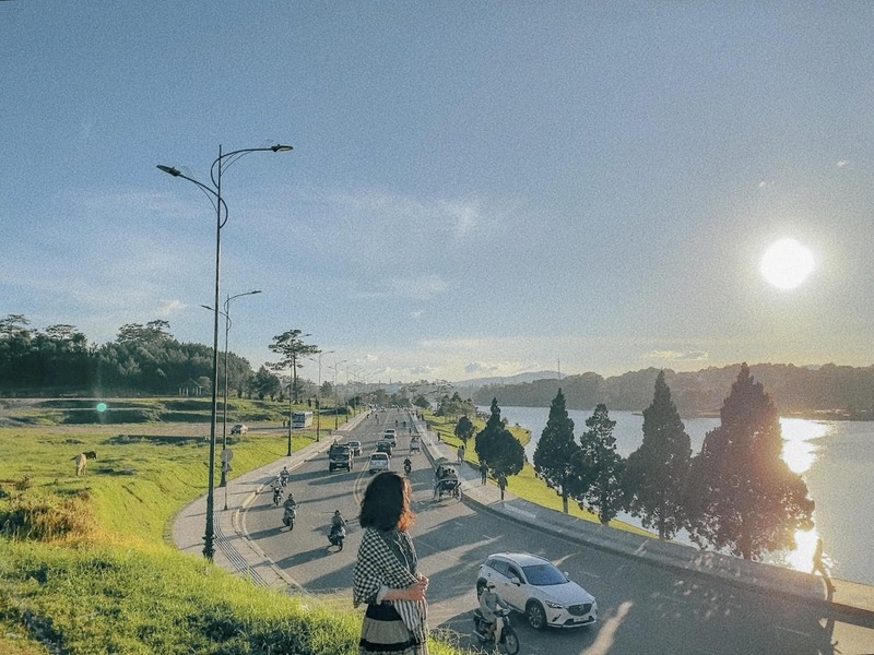 Sương Nguyệt Anh - Tên thật, quê quán và những mốc chính trong tiểu sử Sương Nguyệt Anh - Tên thật, quê quán và những mốc chính trong tiểu sử