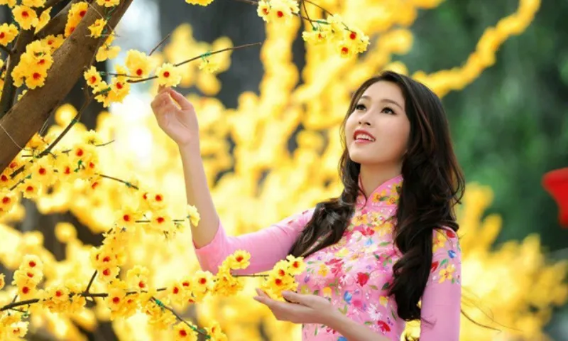 Ngày đầu năm mới - Khi lời chúc là chiếc cầu nối