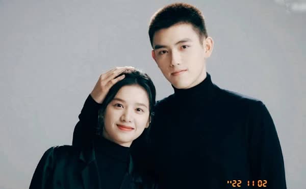 Chiếc Bật Lửa Và Váy Công Chúa - Biểu tượng bật lửa và váy công chúa nói điều gì?