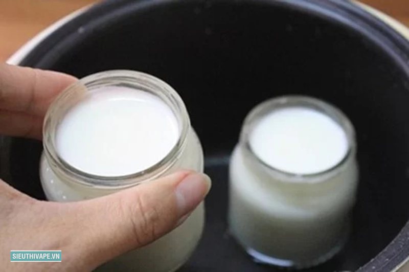 Cách làm sữa chua - Mẹo ủ sữa chua mịn, không tách nước Cách làm sữa chua - Mẹo ủ sữa chua mịn, không tách nước