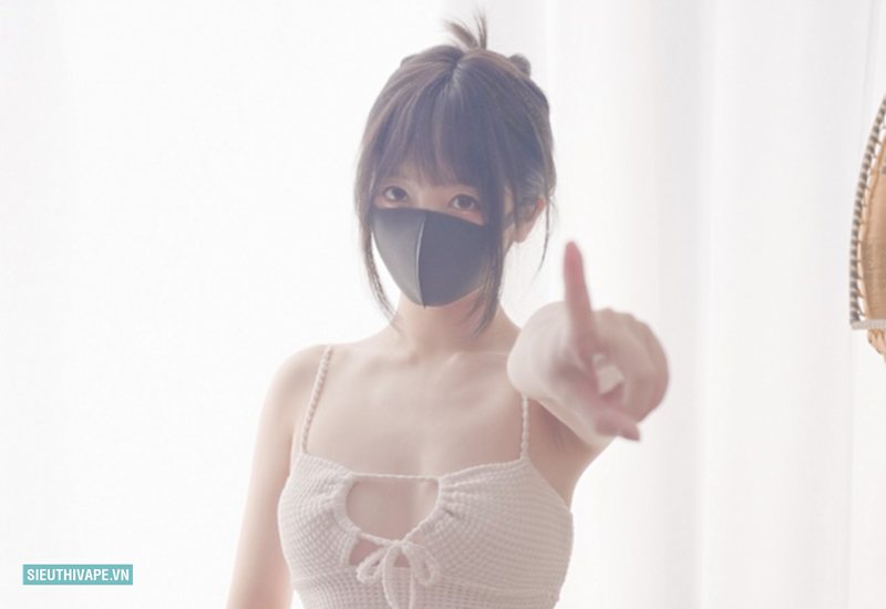 Hongkong Doll - Hình tượng khẩu trang và thương hiệu cá nhân Hongkong Doll - Hình tượng khẩu trang và thương hiệu cá nhân