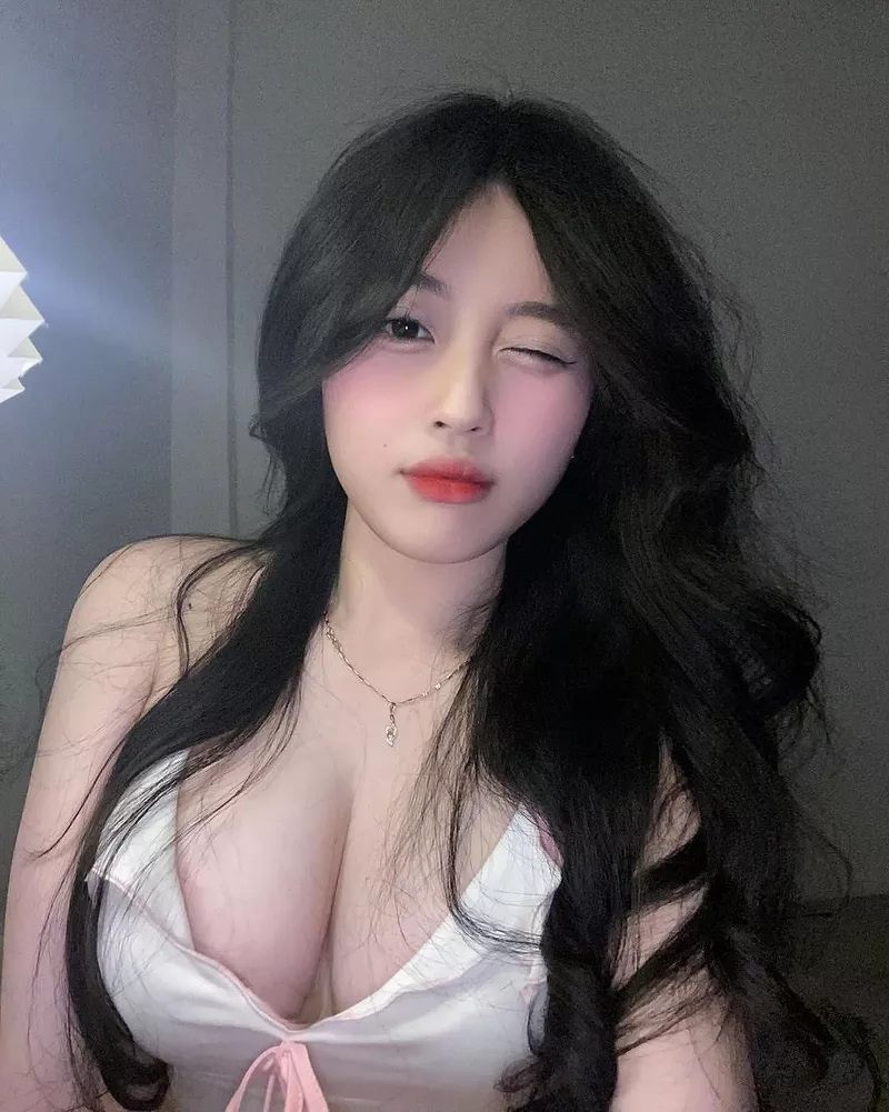 Ảnh gái múp - 6