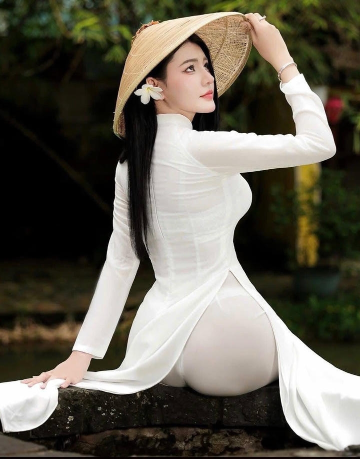 Ảnh áo dài sex - 5