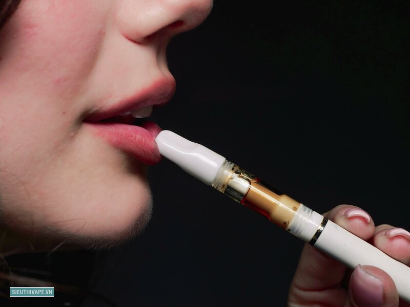 Hút vape có mùi không có bị phát hiện không - Quần áo, tóc và bề mặt Hút vape có mùi không có bị phát hiện không - Quần áo, tóc và bề mặt
